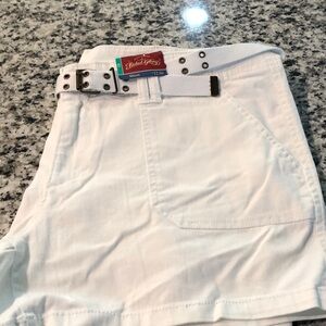 Faded Glory White Women's Belted Shorts